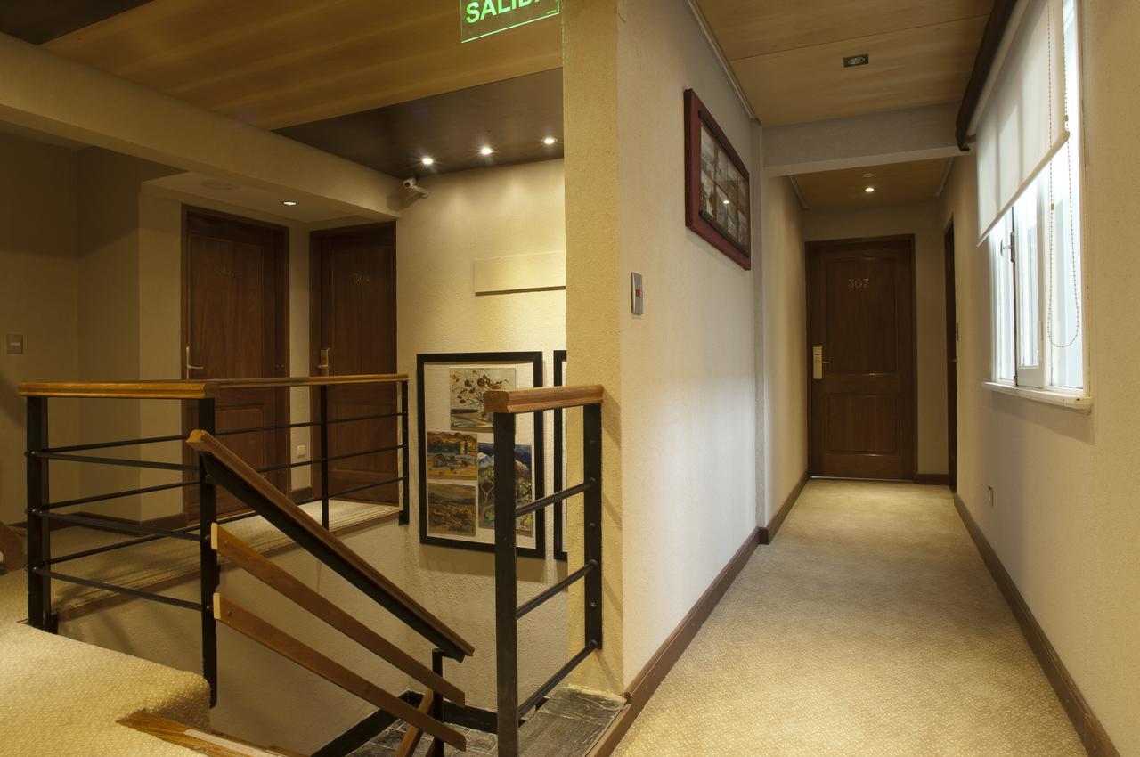 Hotel Milan San Carlos de Bariloche Bagian luar foto